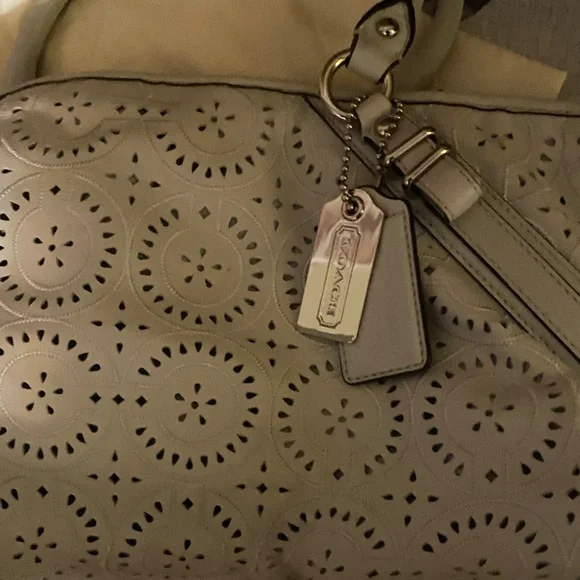 Coach Madison laser cut eyelet leather satchel 17003 - Picture 6 of 15